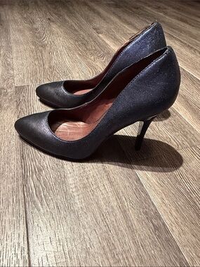 New Modern Vintage Iridescent pumps 37.5